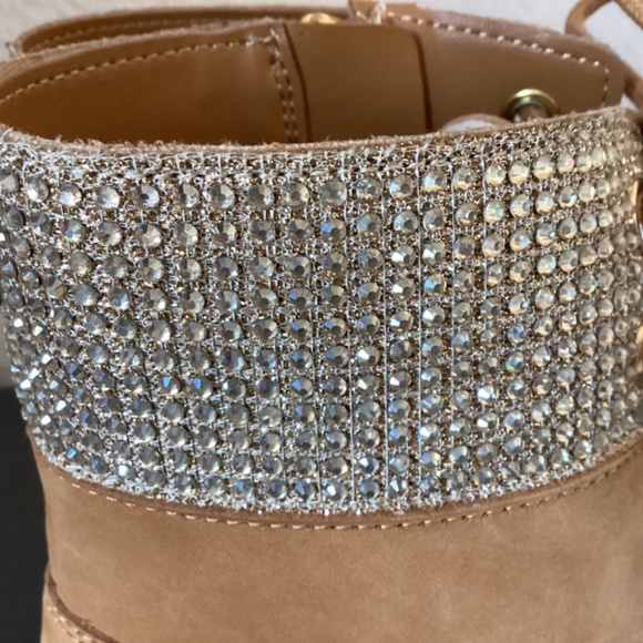 MICHAEL Michael Kors Tan and Gold Ankle Boots - Picture 4 of 11